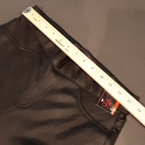 No Boundaries Black Pants NWT - Picture 9 of 9